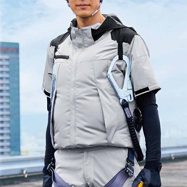 【2026年30V海外製バッテリー＆ファン付き】サンエスSUN-S空調風神服【KF92500】チタン加工半袖ブルゾン|夏クール空調空調ウェア涼しい冷たい爽快ひんやりアイスウェア冷感ウェア冷却作業着現場作業場夏場熱中症